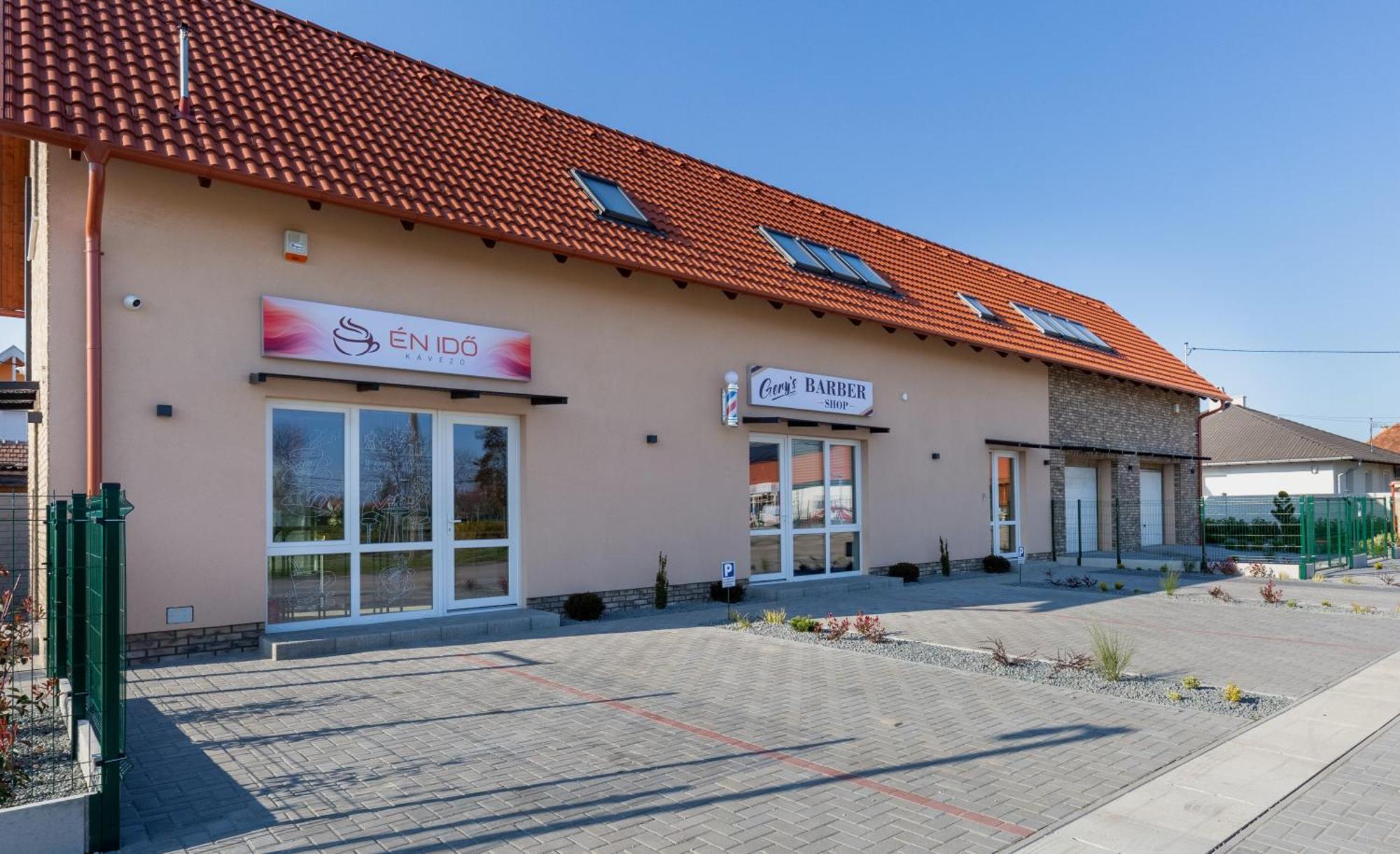 Ferienwohnung Tulipan Haz Gyál Exterior foto